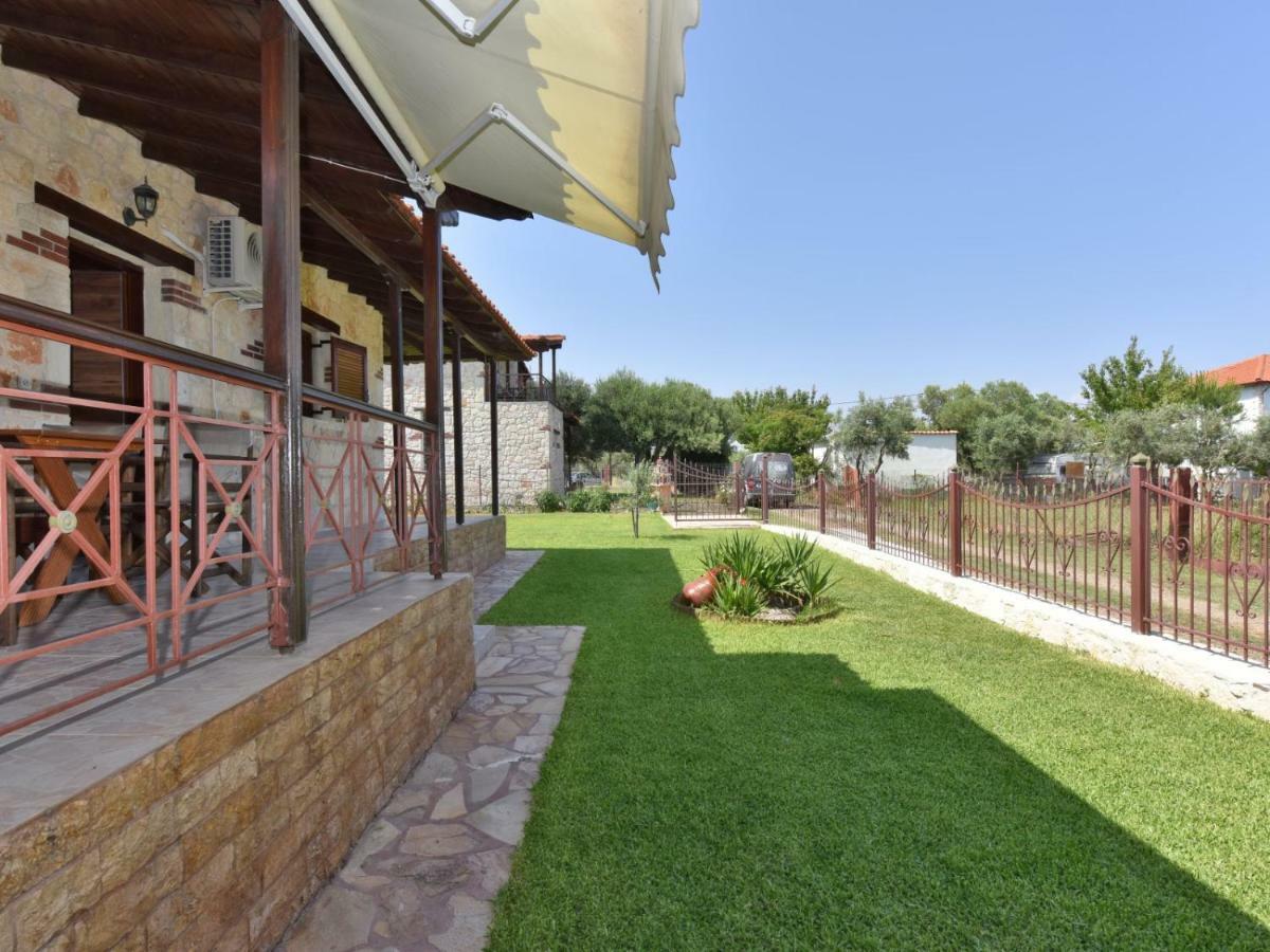 Villa Trifon By Rentalspro Services -Nea Potidea Halkidiki Exterior photo